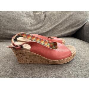 Crocs A Leigh Coral Leather Slingback Cork Wedge Sandals Women Size 9 Open Toe